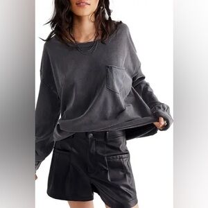 We The Free Fade Into You Tee dark gray women’s large casual minimal basic comfy